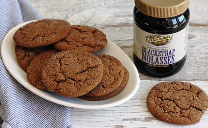 These are delicious old-fashioned molasses cookies that Margaret swears are made even tastier when Golden Barrel Blackstrap Molasses is used. We couldn’t agree more. 🙂

