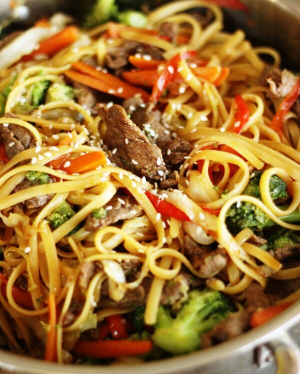  Beef noodle stir fry