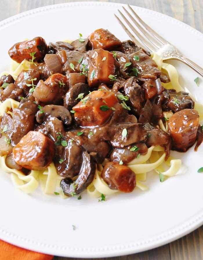 Vegan mushroom bourguignon