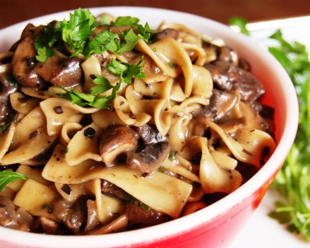 Vegan mushroom stroganoff recipe