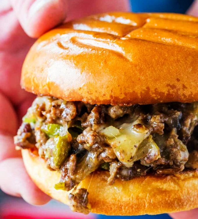 Philly cheese steak sloppy joes