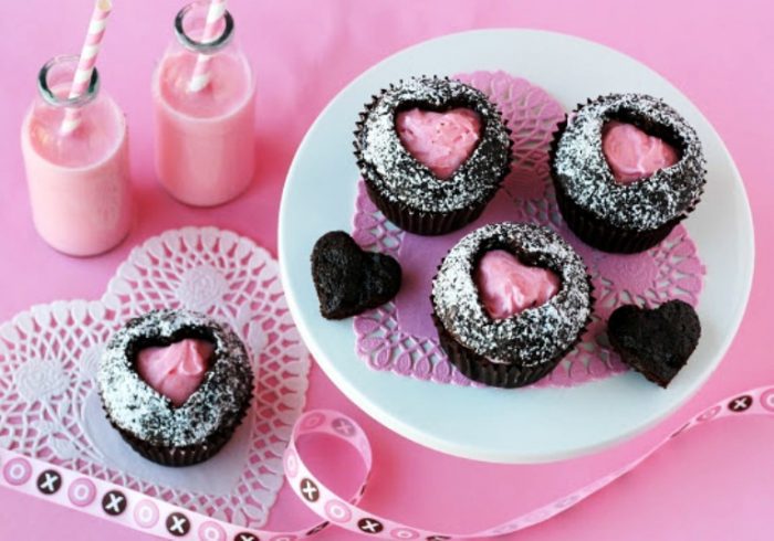 The title of this post has a bit of a double meaning… this post is about these sweet, heart cupcakes, but it’s also about A sweetheart!