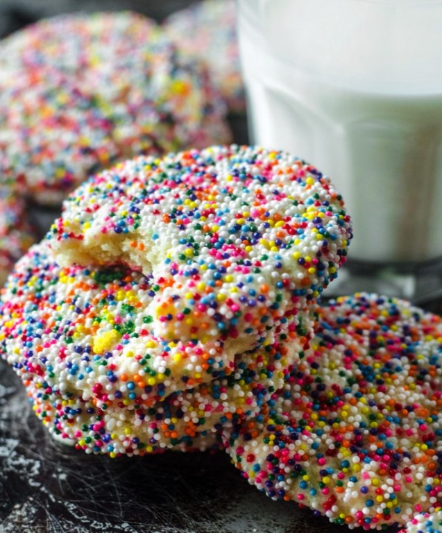 If you’re looking for a fun cookie that can be enjoyed all year round, these Sprinkle Cookies are for you! Sprinkles make everything more fun, right?