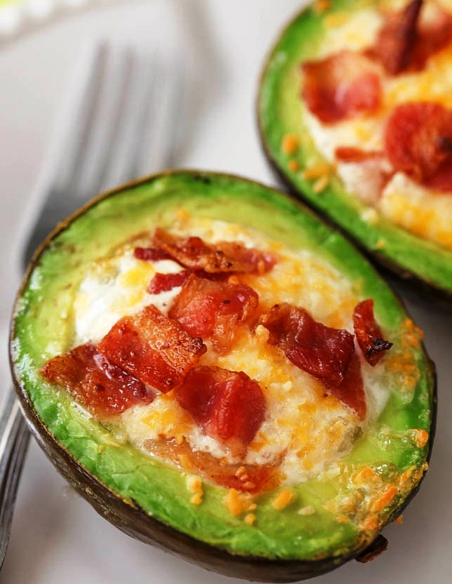  Avocado bacon & eggs