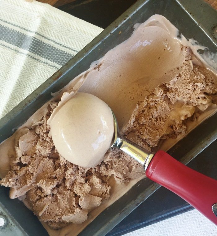 This keto ice cream has a rich and silky smooth texture and is absolutely delicious! The perfect chocolate flavor for ice cream season (or any time)!