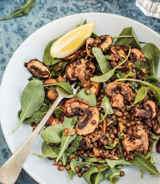 Mushroom, lemon and lentil salad