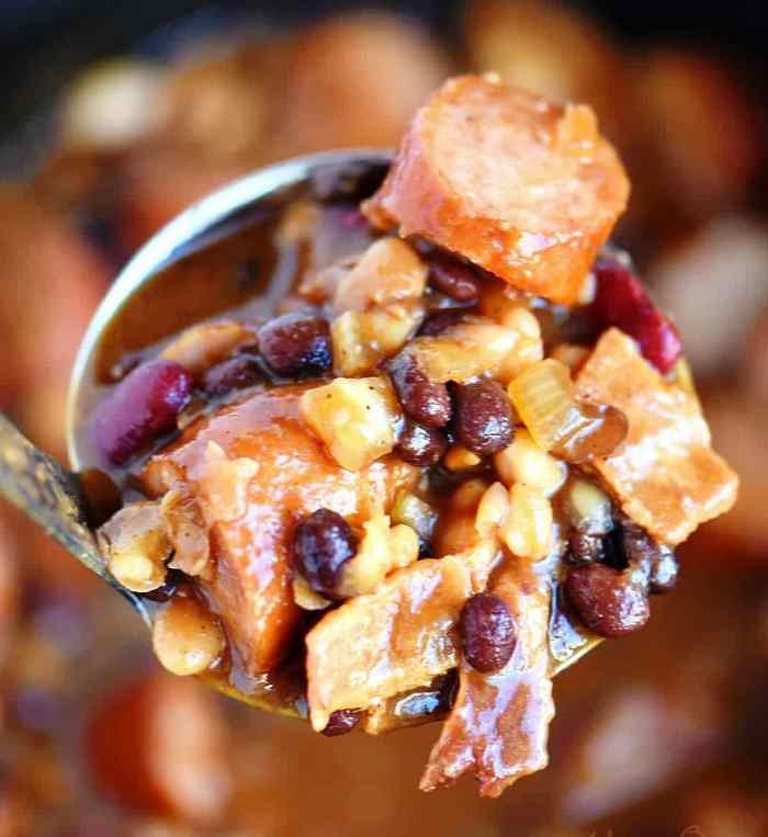 Slow-cooker-kielbasa-and-barbecue-beans