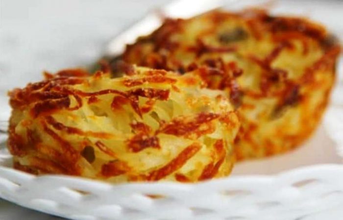 Easy baked parmesan hash browns in muffin tins