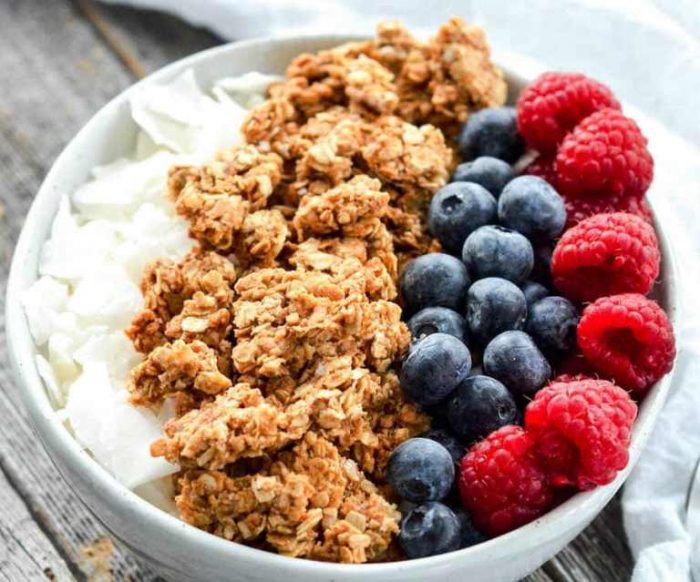 Healthy-peanut-butter-granola