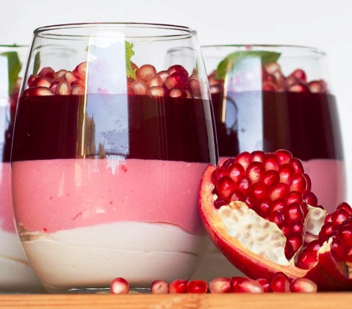 Pomegranate-mousse