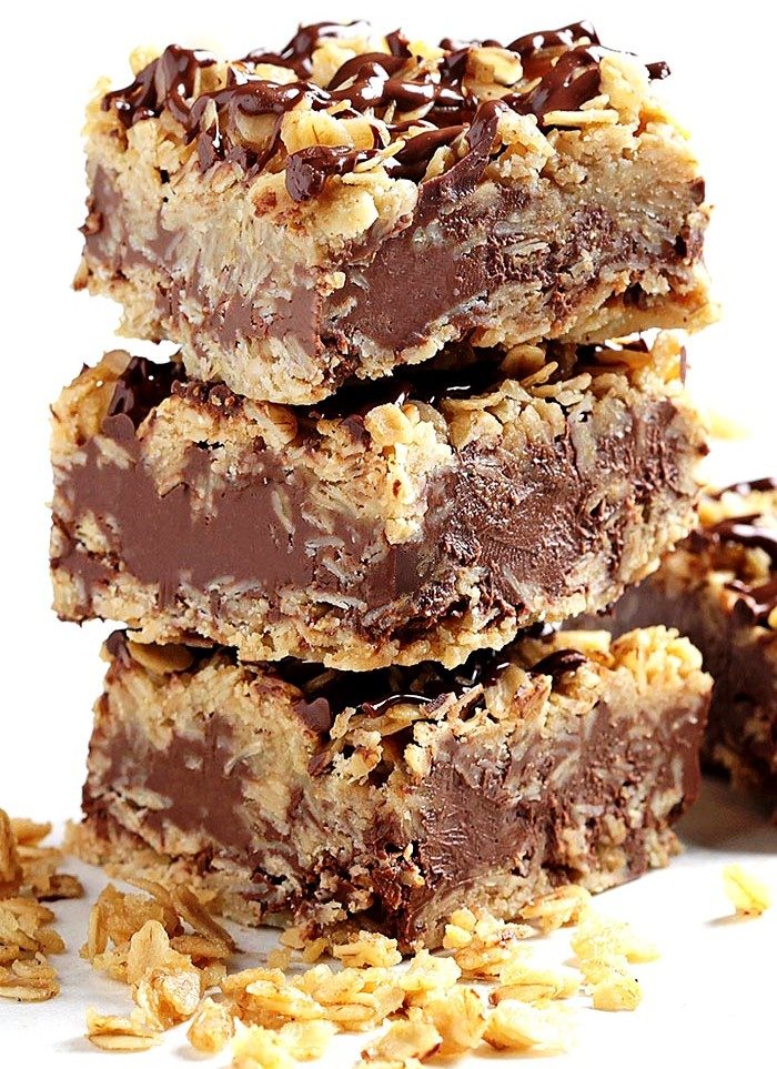 No-bake chocolate oatmeal bars