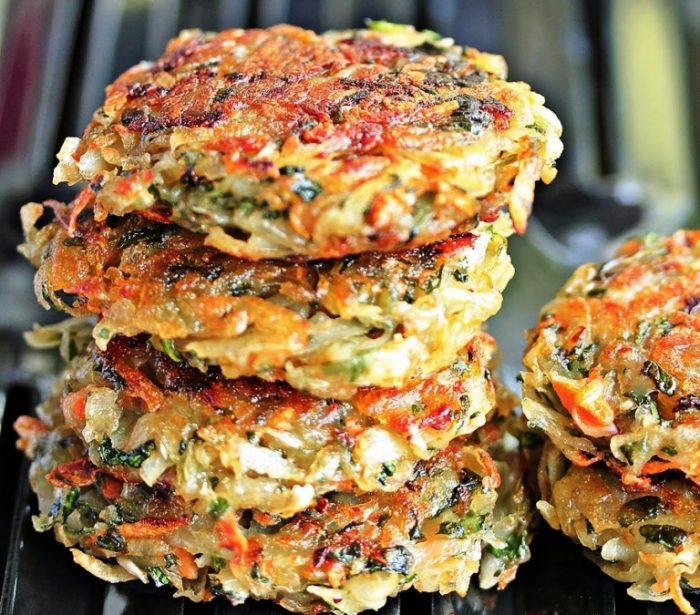 Homemade hash browns with spinach and carrot