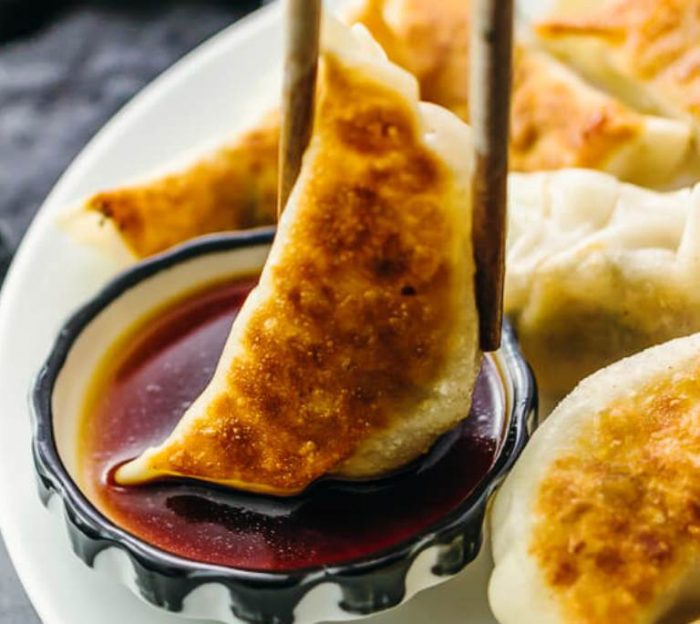 Whether you call them dumplings or potstickers, they're stuffed with ground beef and scallions, then lightly pan-fried. You can make these dumplings ahead of time, then cook them directly from fresh or frozen. Enjoy with a savory tangy sauce.