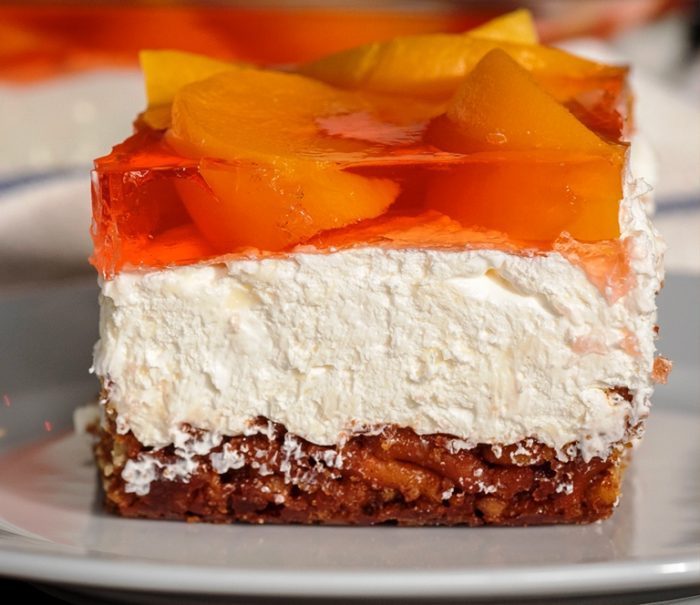 Peach-pretzel-jello-salad