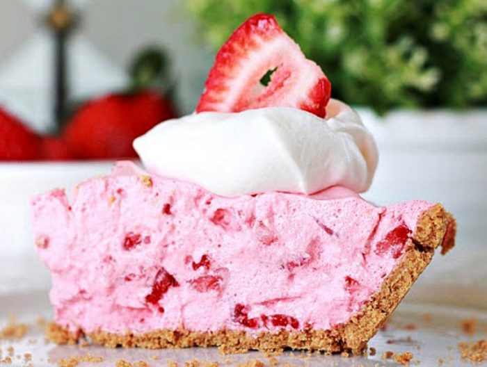 Cool-and-easy-strawberry-pie-recipe