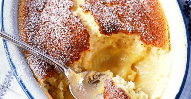 Lemon-self-saucing-pudding