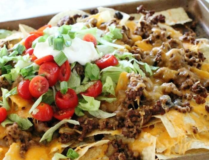 Sheet-pan-nachos-recipe-with-homemade-taco-seasoning