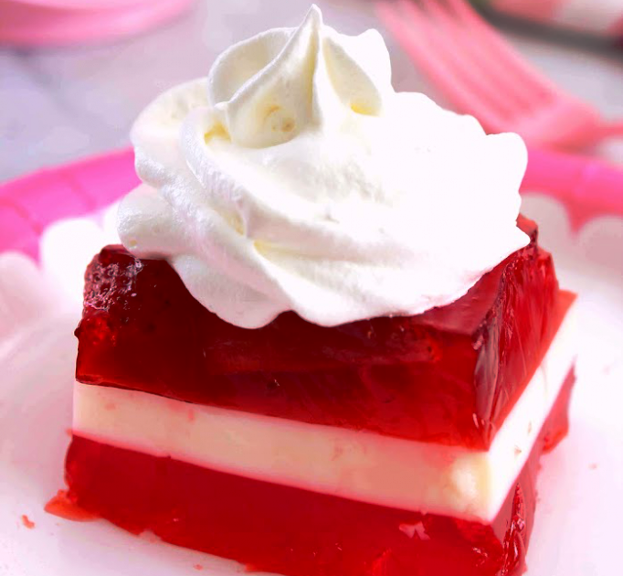Strawberries-cream-jello