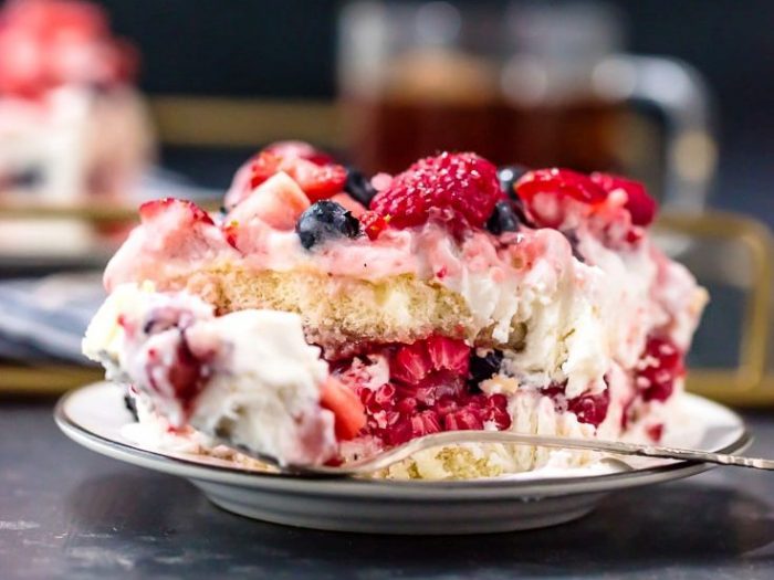 Triple-berry-tiramisu