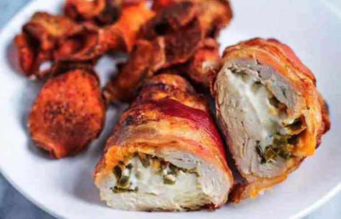 Bacon-wrapped-jalapeno-popper-chicken