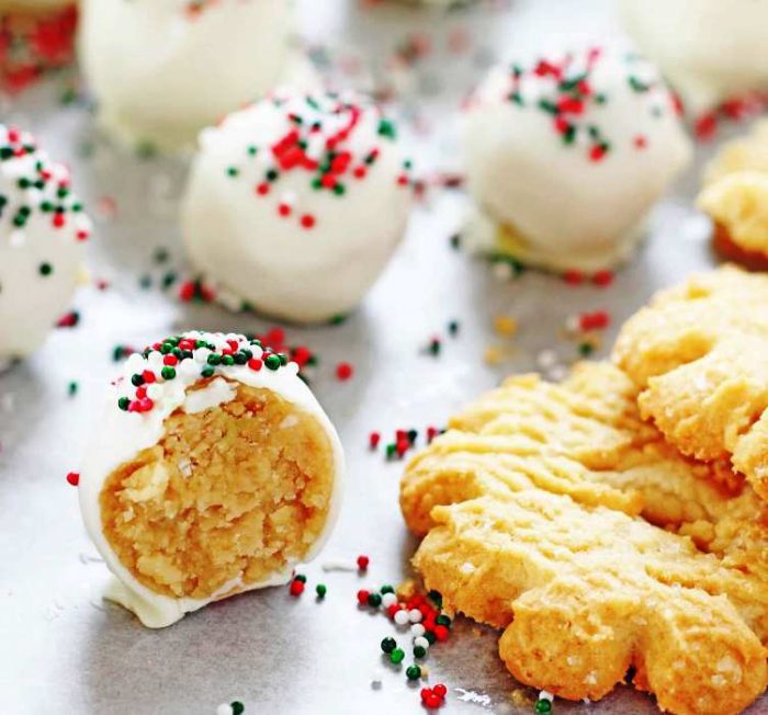 Christmas-sugar-cookie-truffles