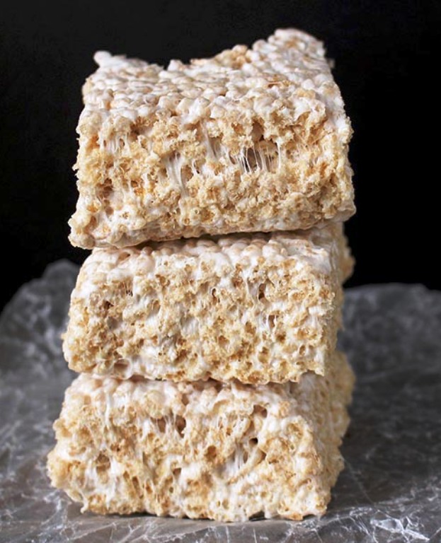 Coconut-oil-rice-crispy-treats