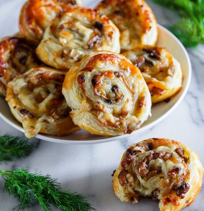 Cheesy-mushroom-pinwheels