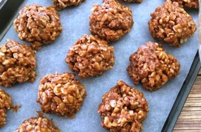 No-bake-reeses-krispy-cookies