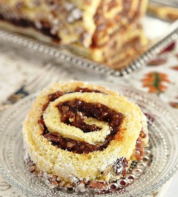 Pecan pie cake roll