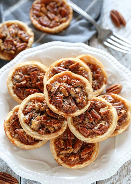 Mini-pecan-pies