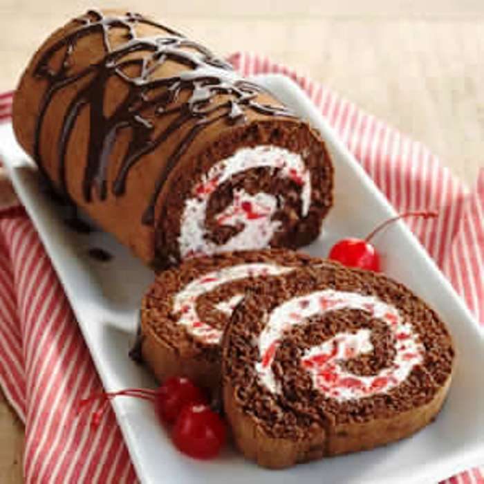 Black-forest-cake-roll