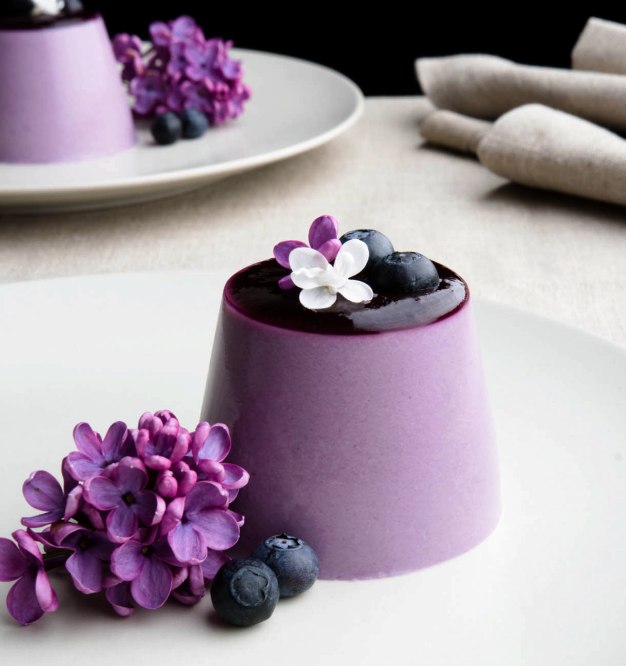 Blueberry-lilac-panna-cotta