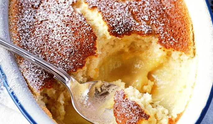 Easy-lemon-self-saucing-pudding