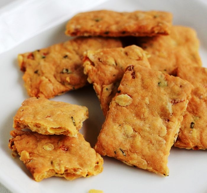 Oats savory crackers with shallots makes it so flavourful just like maska chaska.