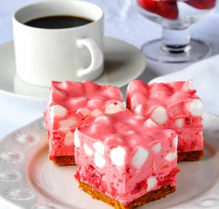 Strawberry-chiffon-squares