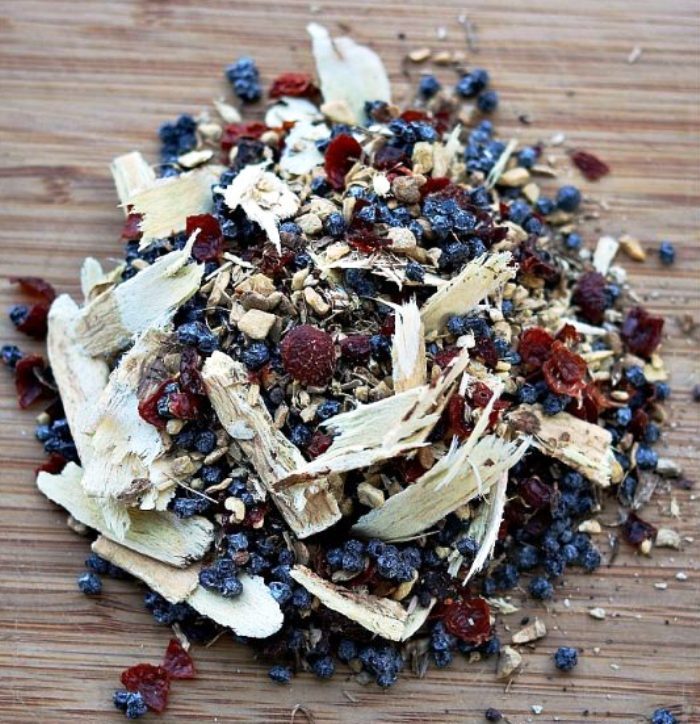 Immune-boosting-herbal-tea-blends