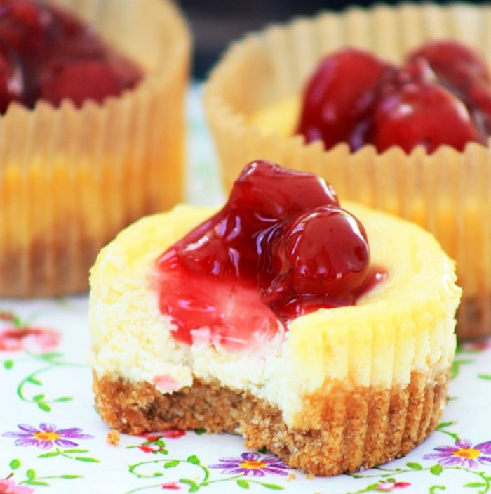 Best-ever-mini-cheesecakes