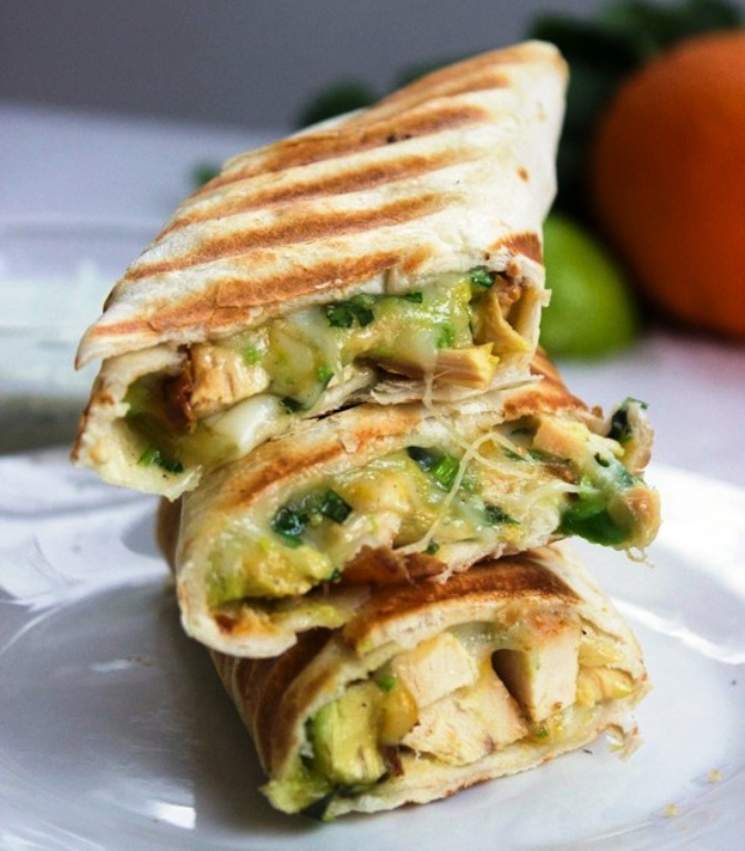 Quick-and-easy-chicken-burritos