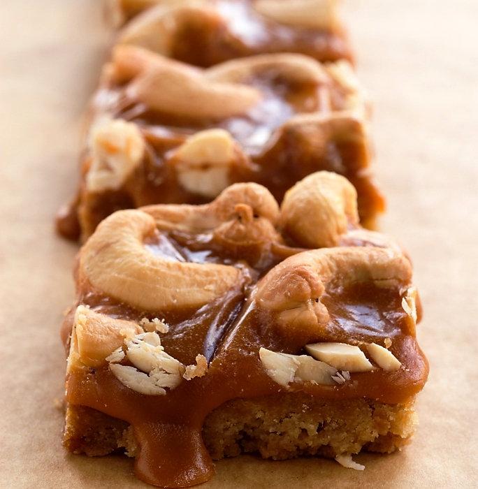 Butterscotch-cashew-bars