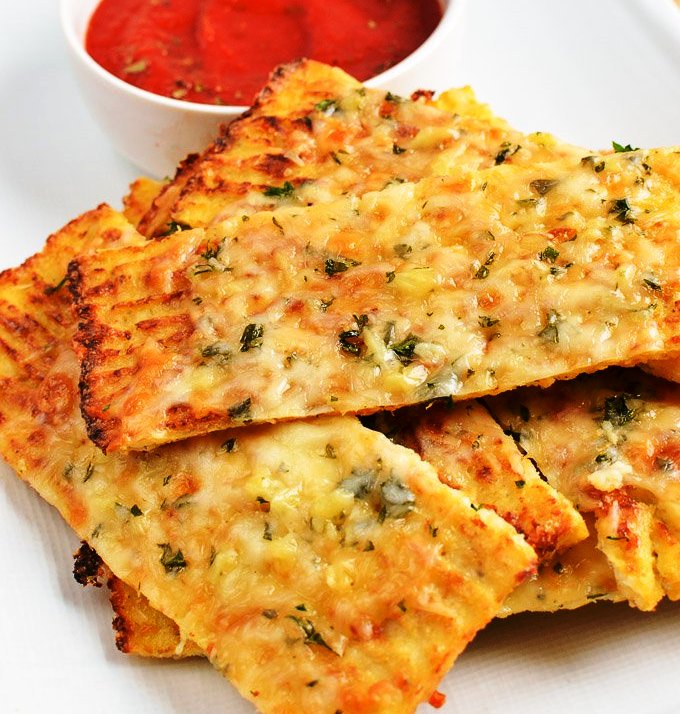 Syn-free-cheesy-cauliflower-garlic-bread