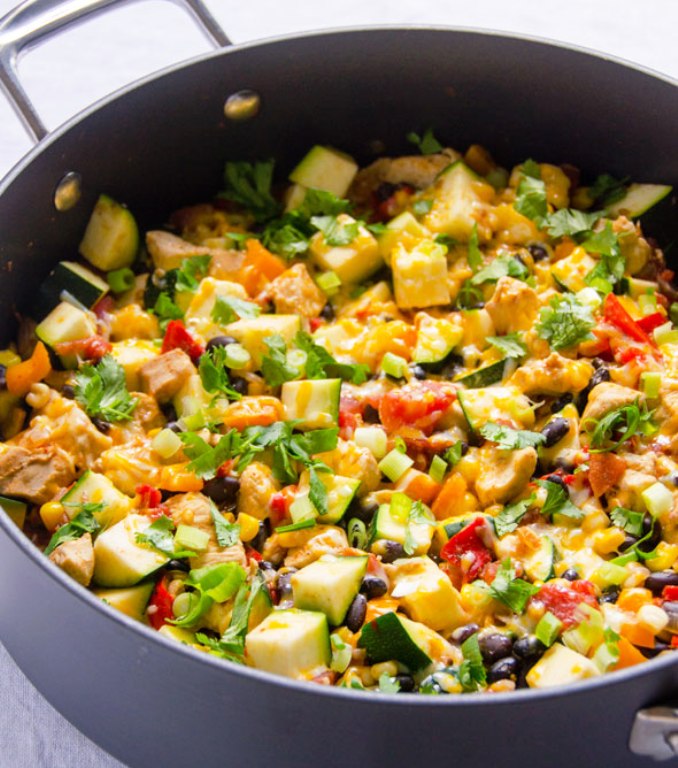 Chicken-and-zucchini skillet