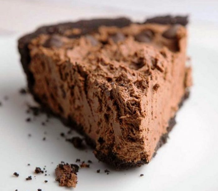 Chocolate-mousse-pie