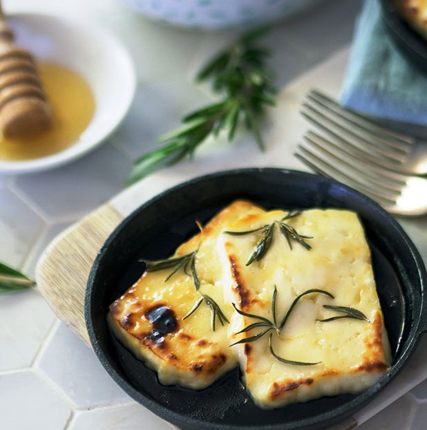 Grilled-halloumi-with-honey-and-rosemary