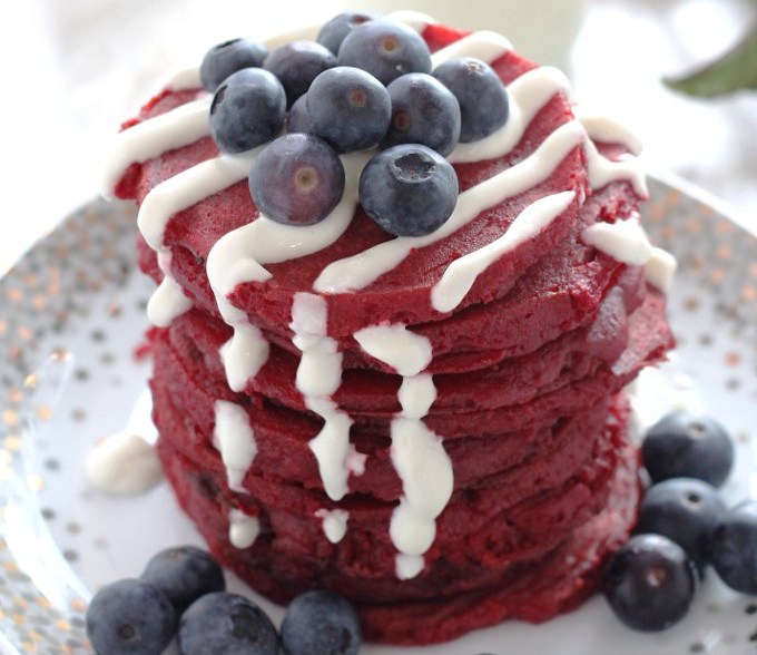 Healthy-red-velvet-beetroot-pancakes-gluten-free