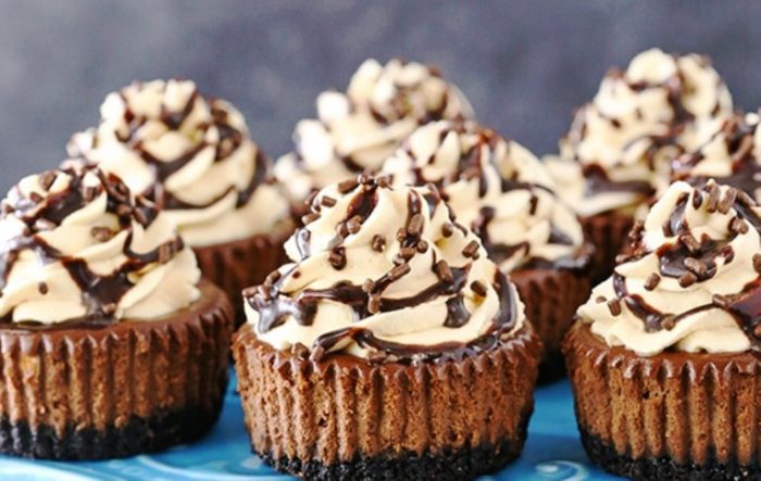 Mini-baileys-chocolate-cheesecakes