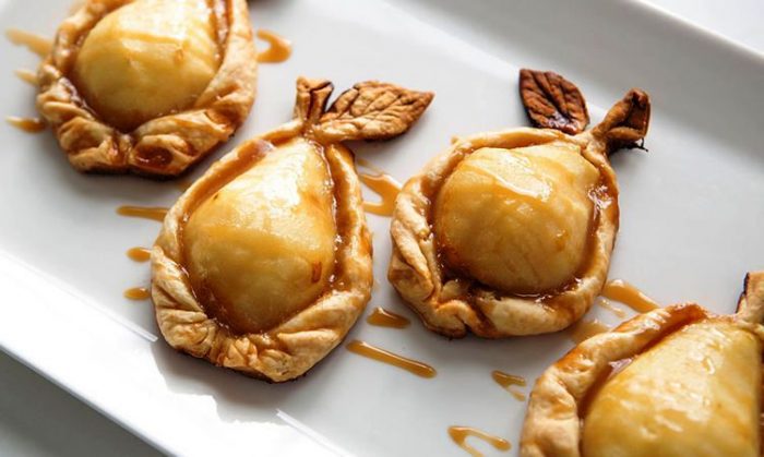 Caramel-pie-pears