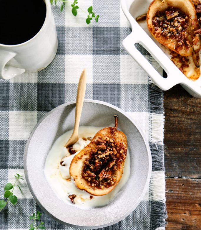 Honey-cinnamon-baked-pears