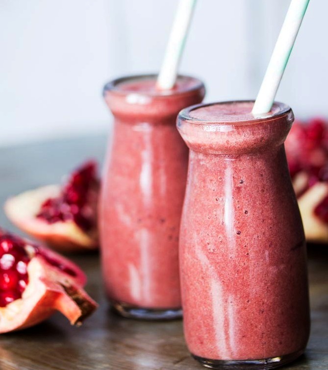 Pomegranate-love-smoothie