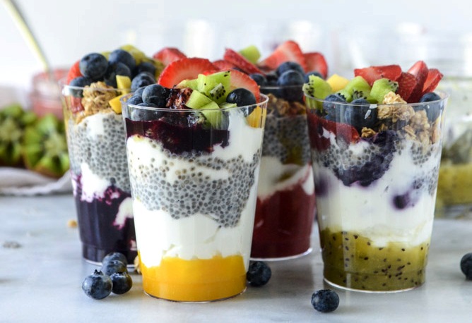 Rainbow-syrup-bottomed-chia-pudding-parfaits