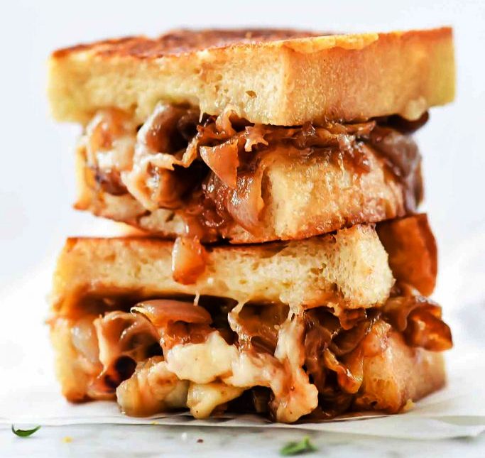 French-onion-grilled-cheese-sandwich